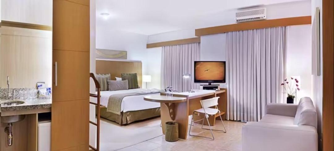 Hotel Flat Araucaria Plaza 4*